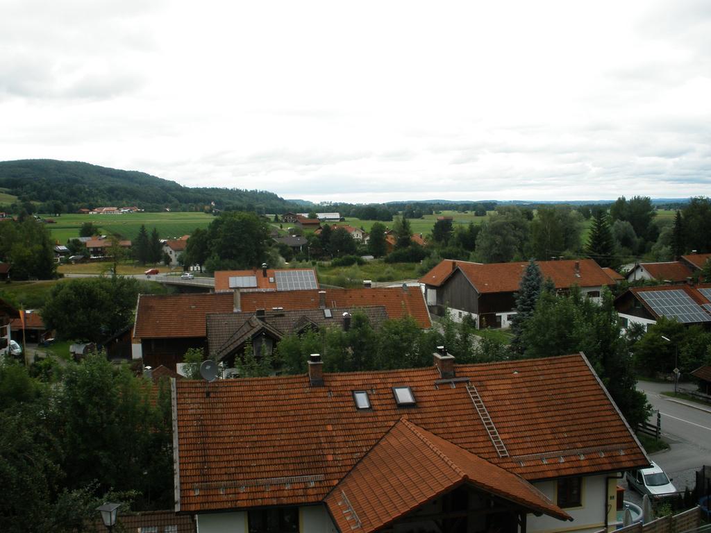 Alpengasthof Zur Loisach Otel Grossweil Oda fotoğraf