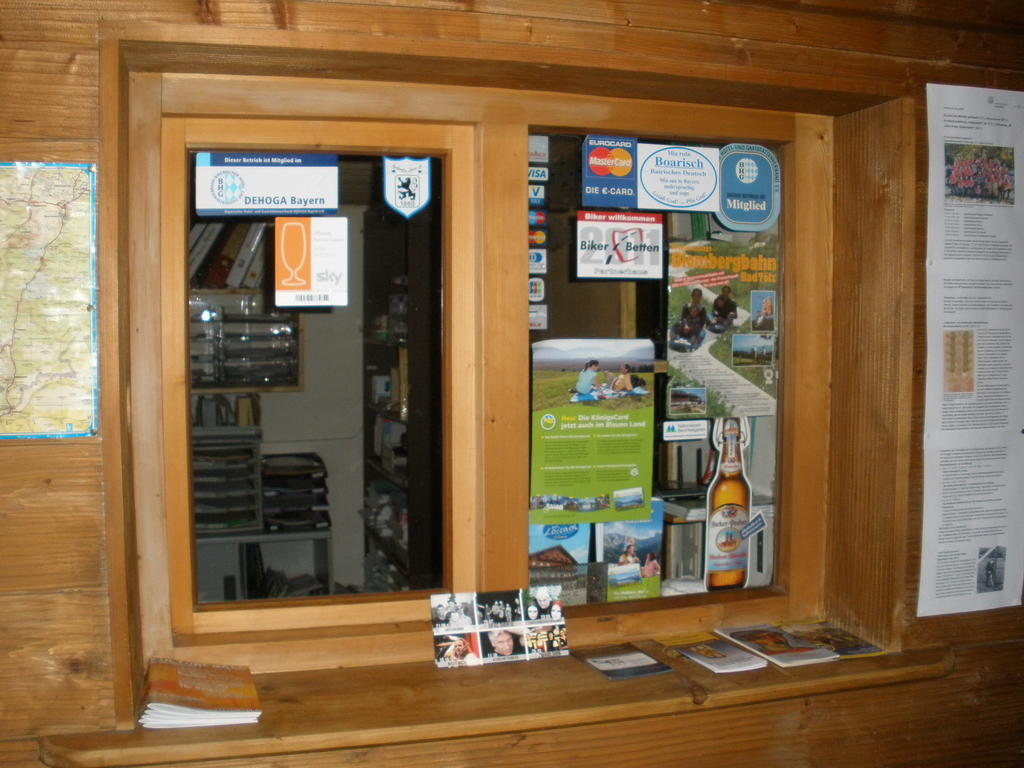 Alpengasthof Zur Loisach Otel Grossweil Dış mekan fotoğraf