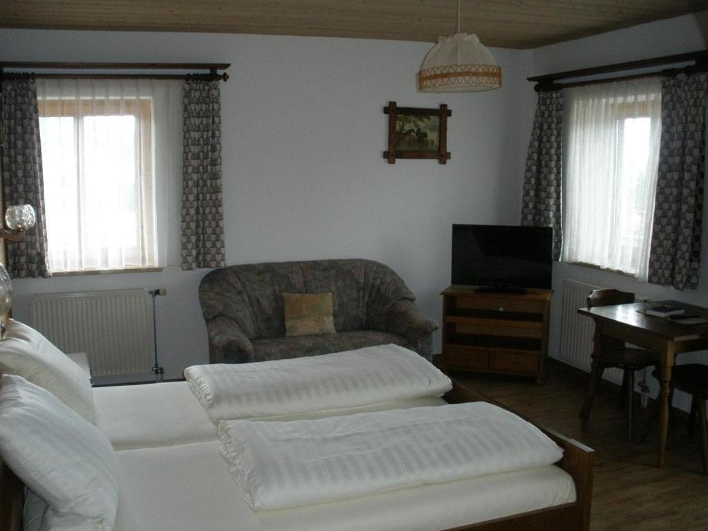 Alpengasthof Zur Loisach Otel Grossweil Dış mekan fotoğraf